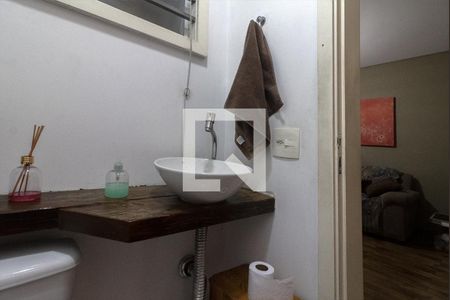 lavabo_1 de casa à venda com 3 quartos, 200m² em Vila Nair, São Paulo