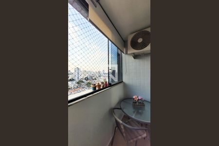 Varanda da sala de apartamento à venda com 3 quartos, 105m² em Cambuí, Campinas