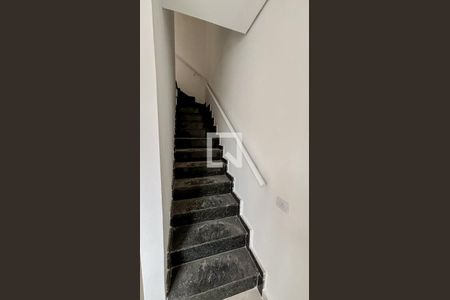 Escada de casa à venda com 3 quartos, 125m² em Parque Erasmo Assunção, Santo André