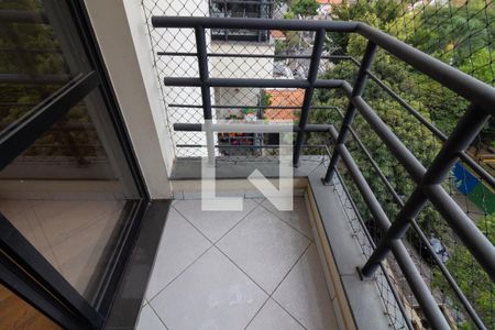 Sacada da Sala de apartamento para alugar com 3 quartos, 68m² em Jardim Bonfiglioli, São Paulo