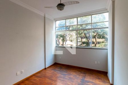 Apartamento para alugar com 3 quartos, 120m² em Barro Preto, Belo Horizonte