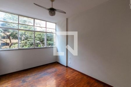 Quarto de apartamento para alugar com 3 quartos, 120m² em Barro Preto, Belo Horizonte