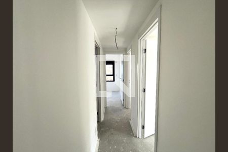Corredor de apartamento à venda com 3 quartos, 76m² em Vila Clementino, São Paulo