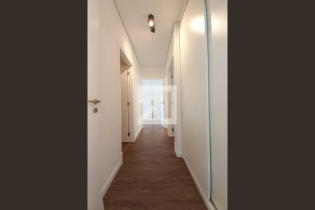 Corredor  de apartamento para alugar com 3 quartos, 94m² em Swiss Park, Campinas