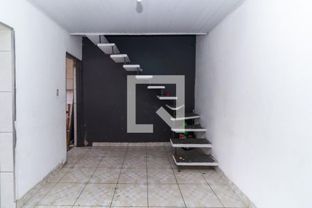Sala de casa para alugar com 2 quartos, 75m² em Jardim Iva, São Paulo