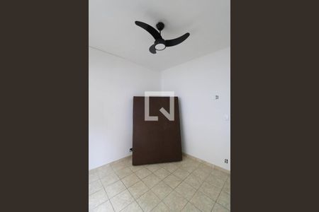 Quarto  de apartamento para alugar com 2 quartos, 63m² em Quintino Bocaiúva, Rio de Janeiro