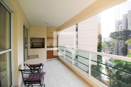 Varanda  de apartamento para alugar com 3 quartos, 111m² em Vila Olímpia, São Paulo