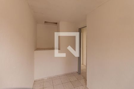 Quarto 2 de casa para alugar com 2 quartos, 55m² em Vila Uniao (zona Leste), São Paulo