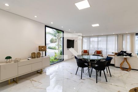 Sala de casa para alugar com 5 quartos, 450m² em Jardim Acapulco, Guarujá