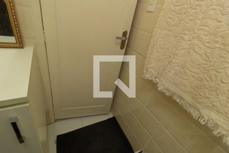 Banheiro de apartamento à venda com 1 quarto, 33m² em Maracanã, Rio de Janeiro