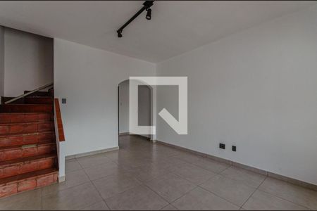 Casa à venda com 160m², 2 quartos e 1 vagaSala