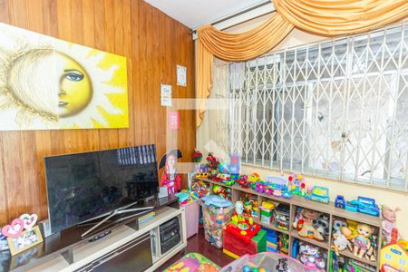 Sala de casa à venda com 3 quartos, 211m² em Vila da Penha, Rio de Janeiro