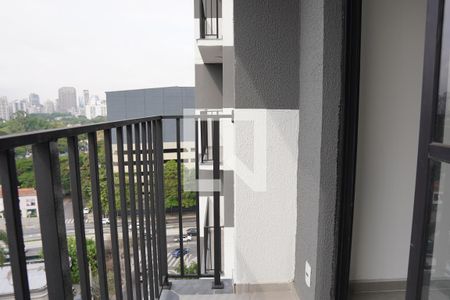 Varanda de apartamento à venda com 1 quarto, 27m² em Pinheiros, São Paulo