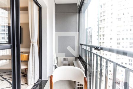 Varanda de kitnet/studio à venda com 1 quarto, 32m² em Perdizes, São Paulo