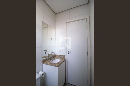 Banheiro da Suíte  de apartamento para alugar com 3 quartos, 66m² em Jardim Maria Eugenia, Sorocaba