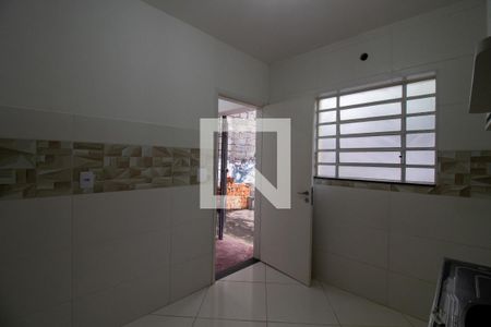 Cozinha de casa para alugar com 1 quarto, 34m² em Butantã, São Paulo