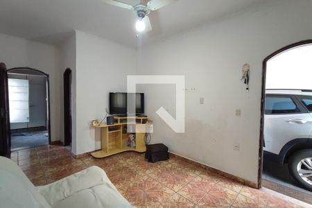 Sala de casa para alugar com 2 quartos, 120m² em Parque Santa Bárbara, Campinas
