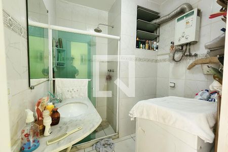 Banheiro de apartamento à venda com 1 quarto, 32m² em Flamengo, Rio de Janeiro