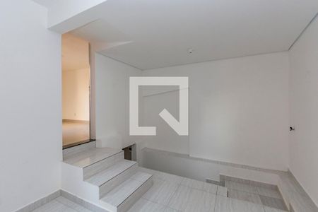 Sala de apartamento para alugar com 2 quartos, 76m² em Glória, Belo Horizonte