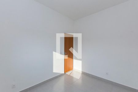 Quarto 1 de apartamento para alugar com 2 quartos, 55m² em Glória, Belo Horizonte