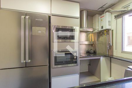 Cozinha de apartamento para alugar com 2 quartos, 42m² em São José, Canoas