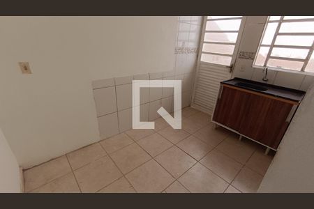 Cozinha de kitnet/studio para alugar com 1 quarto, 23m² em Jardim Camila, Sorocaba