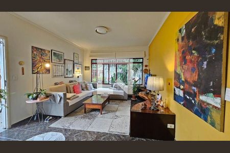 Casa à venda com 3 quartos, 138m² em Jardim Esmeralda, São Paulo