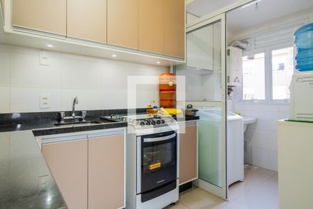 Cozinha e Área de Serviço de apartamento à venda com 3 quartos, 69m² em Teresópolis, Porto Alegre