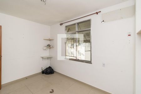 Quarto 1 de apartamento à venda com 2 quartos, 47m² em Olaria, Rio de Janeiro