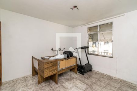 Sala de apartamento à venda com 2 quartos, 47m² em Olaria, Rio de Janeiro