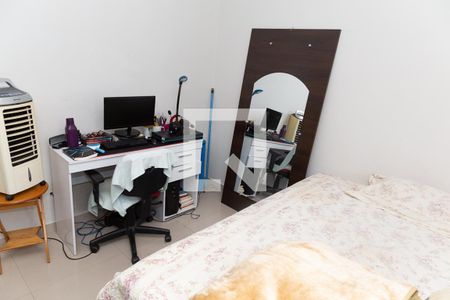 Casa à venda com 117m², 4 quartos e 2 vagas Casa à venda com 117m², 4 quartos e 2 vagasQuarto 3