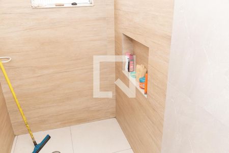 Casa à venda com 117m², 4 quartos e 2 vagas Casa à venda com 117m², 4 quartos e 2 vagasBanheiro da Suíte