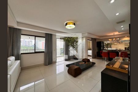 Apartamento para alugar com 170m², 2 quartos e 3 vagasSala
