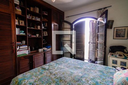 Quarto 2 de casa de condomínio à venda com 4 quartos, 450m² em Santa Rosa, Niterói