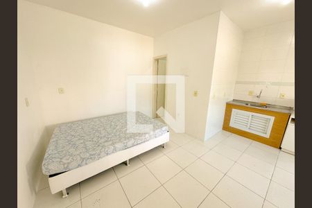 Sala de casa para alugar com 2 quartos, 78m² em Ingleses do Rio Vermelho, São José