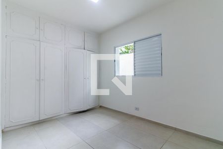 Quarto 2 de casa para alugar com 3 quartos, 192m² em Vila Cordeiro, São Paulo