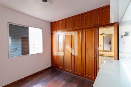 Quarto de apartamento para alugar com 4 quartos, 100m² em Serra, Belo Horizonte