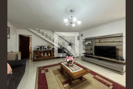 Casa à venda com 3 quartos, 300m² em Parque São Lucas, São Paulo