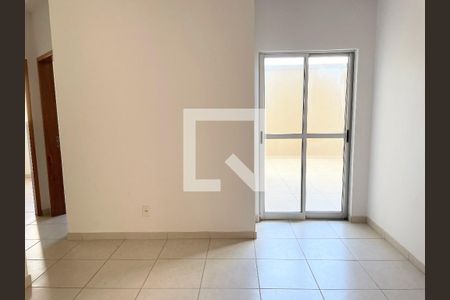 Sala de apartamento à venda com 2 quartos, 69m² em Morro do Confisco, Contagem