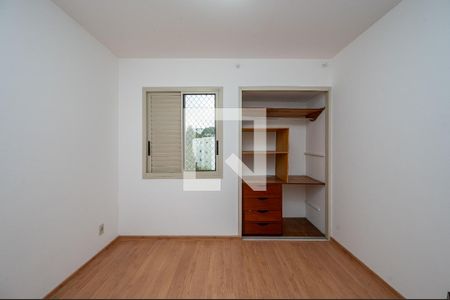 Quarto 1 de apartamento à venda com 2 quartos, 69m² em Vila Guarani (zona Sul), São Paulo