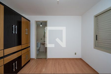 Suíte de apartamento para alugar com 2 quartos, 69m² em Vila Guarani (zona Sul), São Paulo