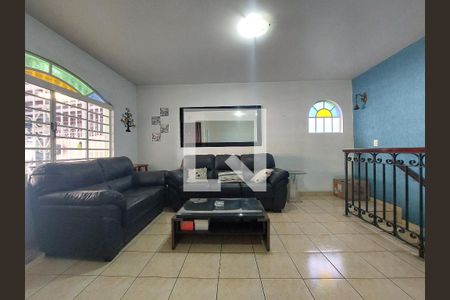 Sala 1 de casa à venda com 3 quartos, 220m² em Vila Santa Maria, São Paulo