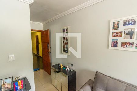 Sala de apartamento para alugar com 2 quartos, 52m² em Jardim Sulacap, Rio de Janeiro