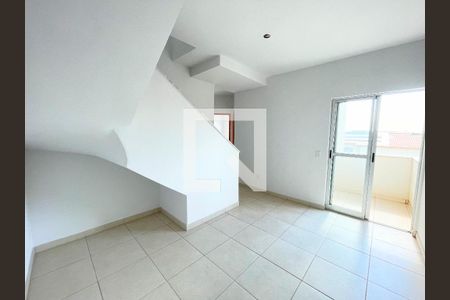 Sala de apartamento à venda com 2 quartos, 104m² em Morro do Confisco, Contagem