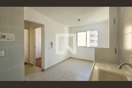 Apartamento para alugar com 36m², 2 quartos e sem vagaSala / Cozinha