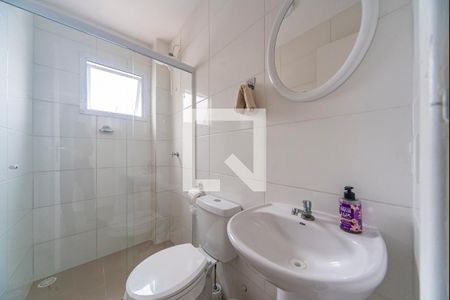 Banheiro Social de apartamento à venda com 2 quartos, 48m² em Vila Eldizia, Santo André