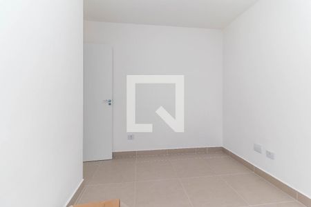 Quarto 1 de apartamento para alugar com 2 quartos, 50m² em Vila Danubio Azul, São Paulo