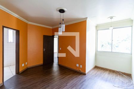 Sala de apartamento para alugar com 2 quartos, 60m² em Alípio de Melo, Belo Horizonte