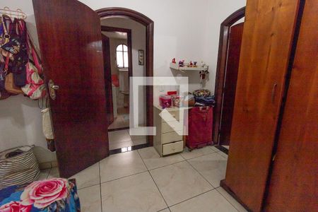 Quarto 1 de casa à venda com 6 quartos, 605m² em Vila Isabel, Rio de Janeiro