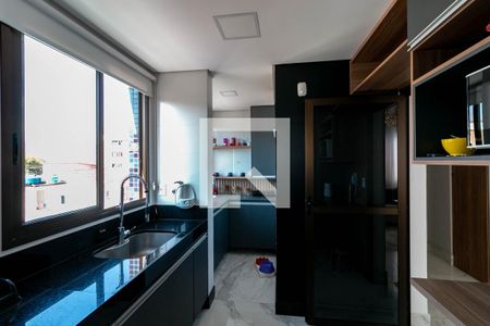 Cozinha de apartamento à venda com 3 quartos, 214m² em Sagrada Família, Belo Horizonte